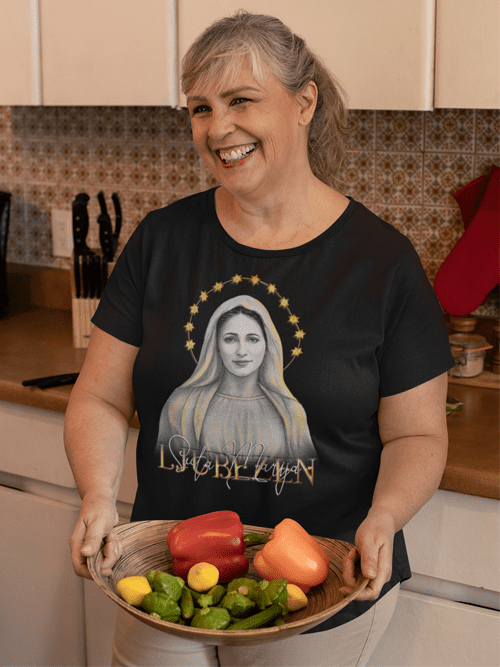 Sveta Marija črna majica